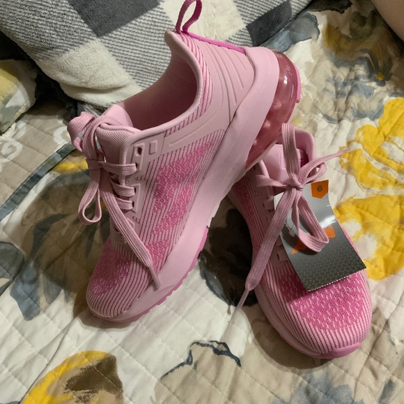 Avia New Pink Sneakers (6) - Picture 1 of 4